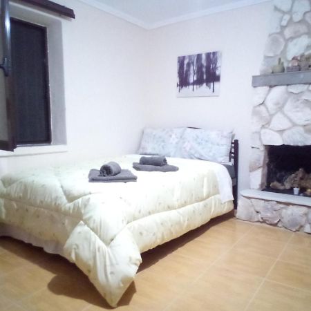 קאלאבאקה Argiris Old City House 1 מראה חיצוני תמונה
