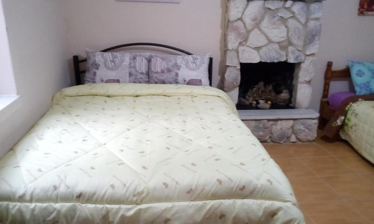 קאלאבאקה Argiris Old City House 1 מראה חיצוני תמונה