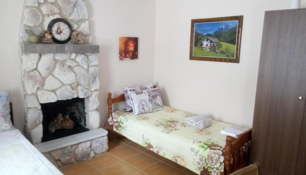קאלאבאקה Argiris Old City House 1 מראה חיצוני תמונה